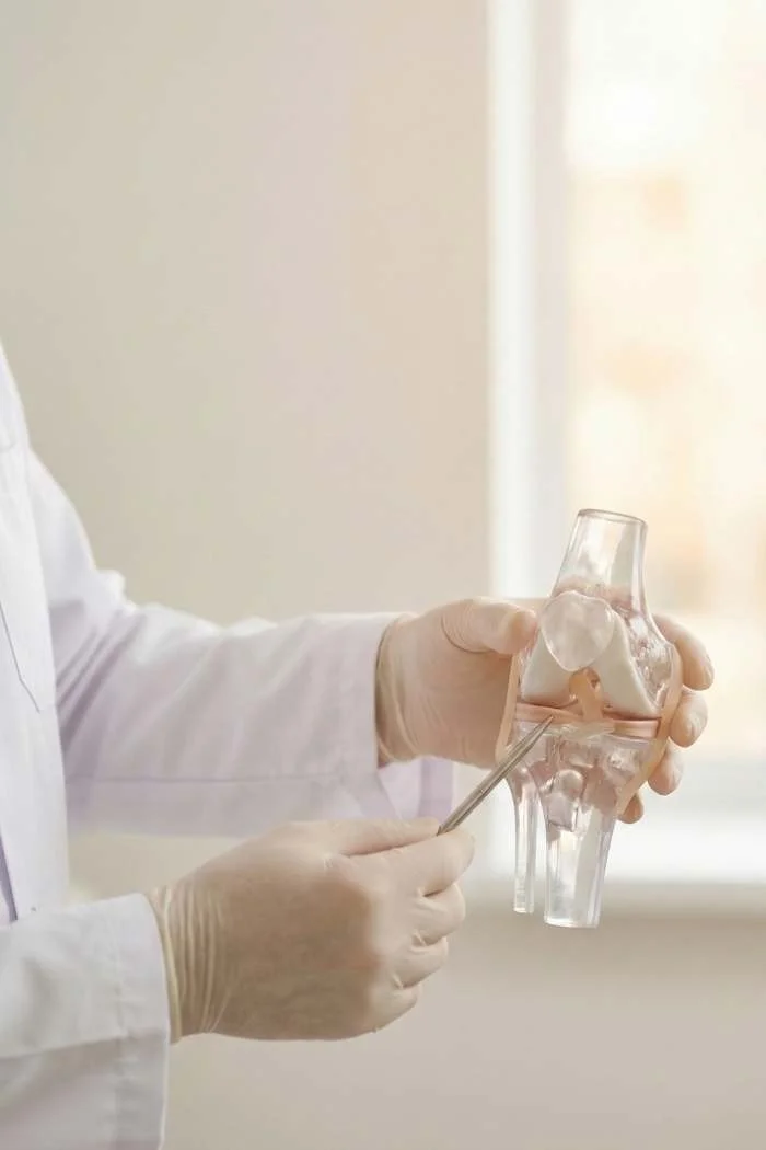 Meniscus Tear Treatment in Puerto Vallarta | Dr. Francisco Hernandez